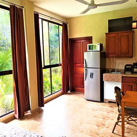 Apartments In Samara Ac Hw 200Mts To The Beach Ngoại thất bức ảnh